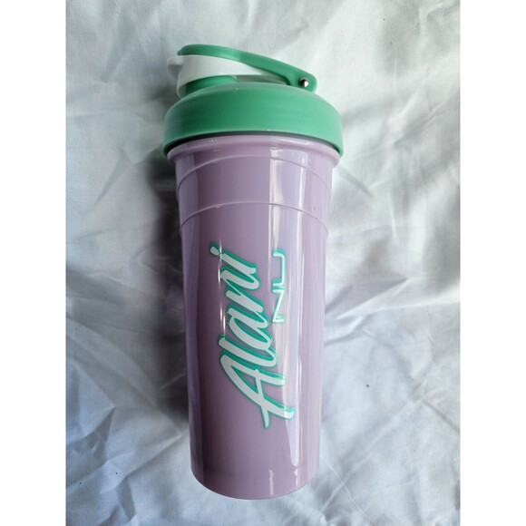 ALANI NU Sport Shaker Bottle Cup 20 Oz Purple/Lavender Teal Tumbler - Picture 1 of 4